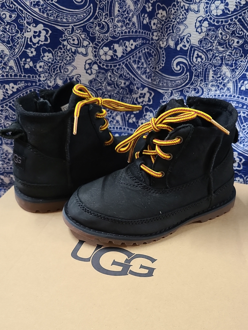 Ugg Orin Toddler Size 9